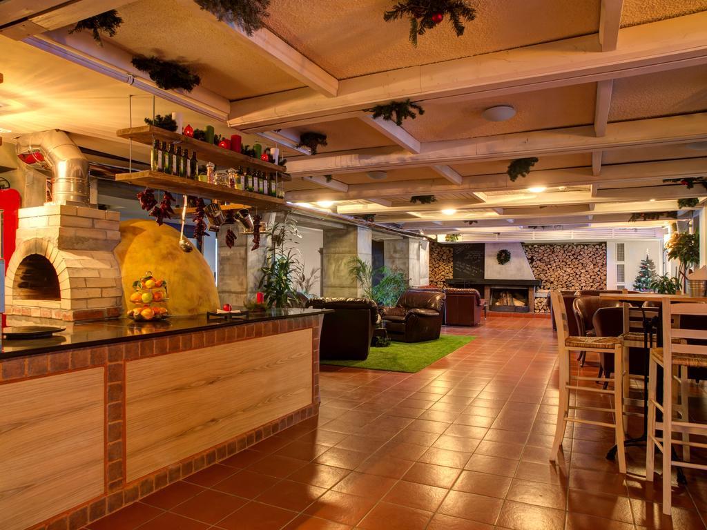 Apartments Flora-Daisy Borovets Ngoại thất bức ảnh